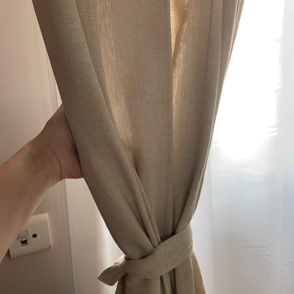 Curtains - Picture 6 of 8